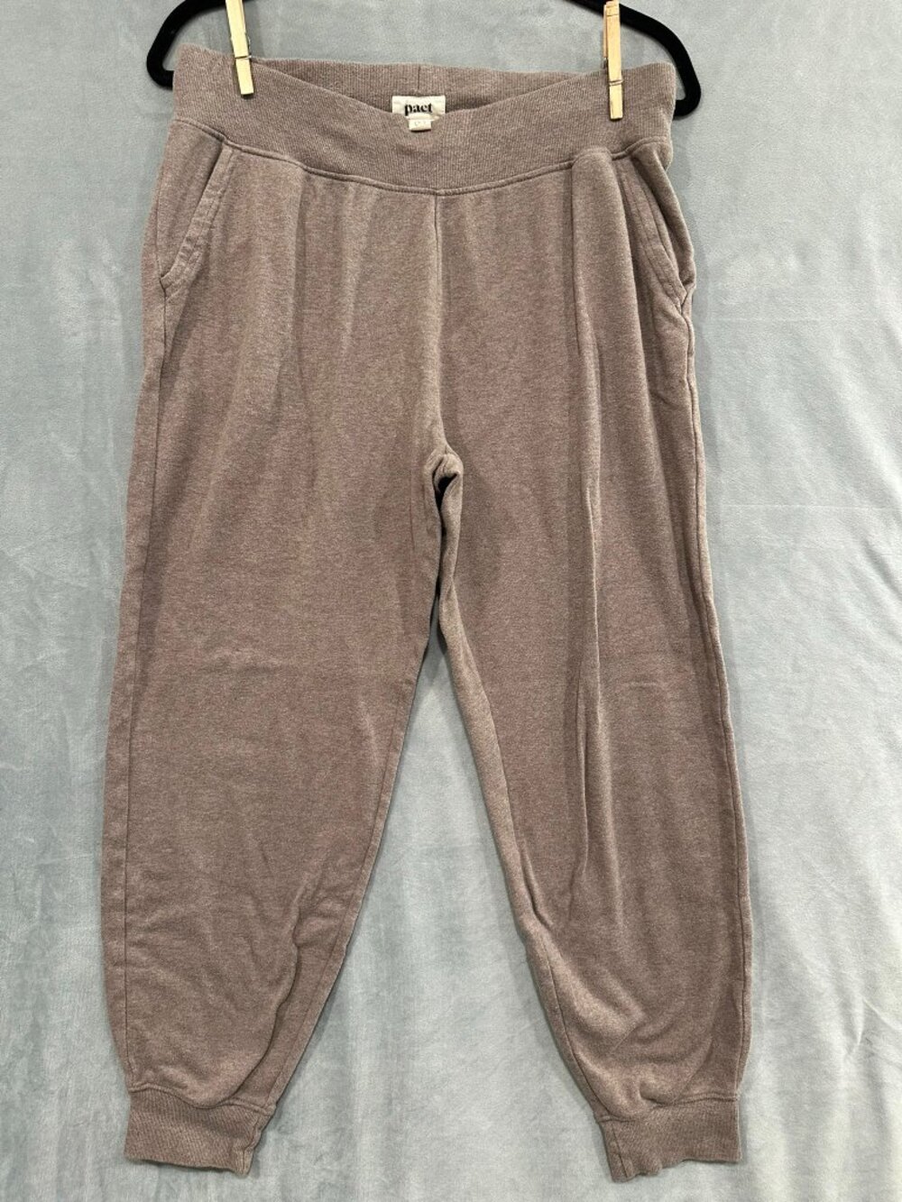 Pact Organic Cotton Knit Joggers | Size Large | Brown Heathered Sweatpants